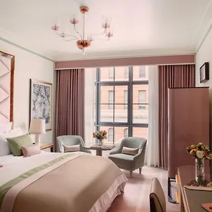 Hotel Barrière Fouquet's